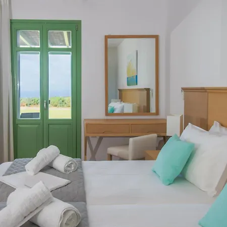 Bella Andros Kato Fellos