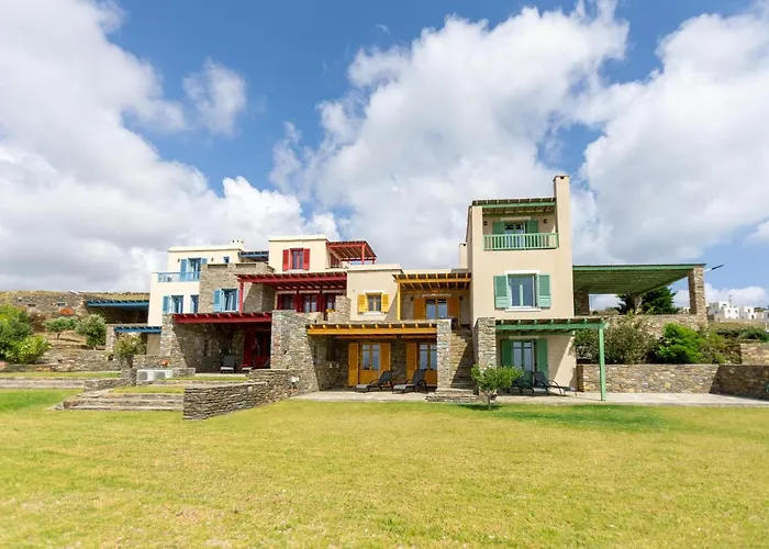 Bella Andros * Kato Fellos