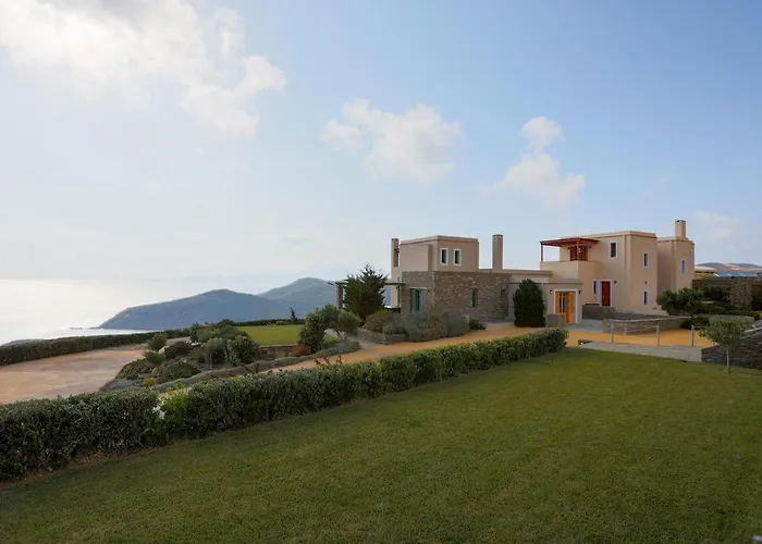 Bella Andros * Kato Fellos