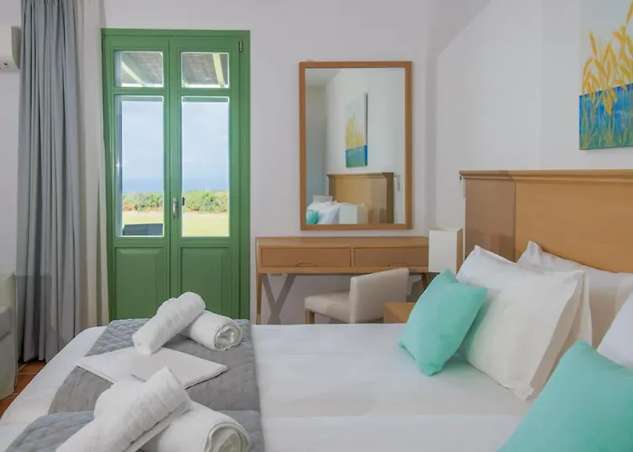 Bella Andros Kato Fellos