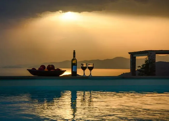 Bella Andros Villa *